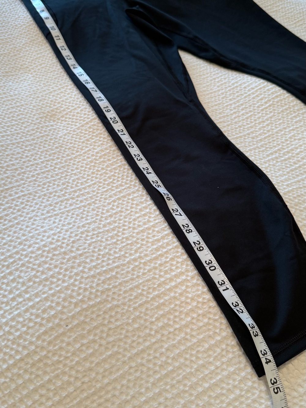 NWT Under Armour Black Leggings | High Rise | Performance | Size = Large Tall - Picture 6 of 8